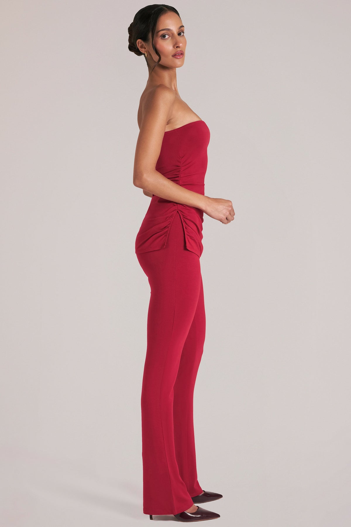 Mid-Rise Fitted Trousers  in Cherry Red