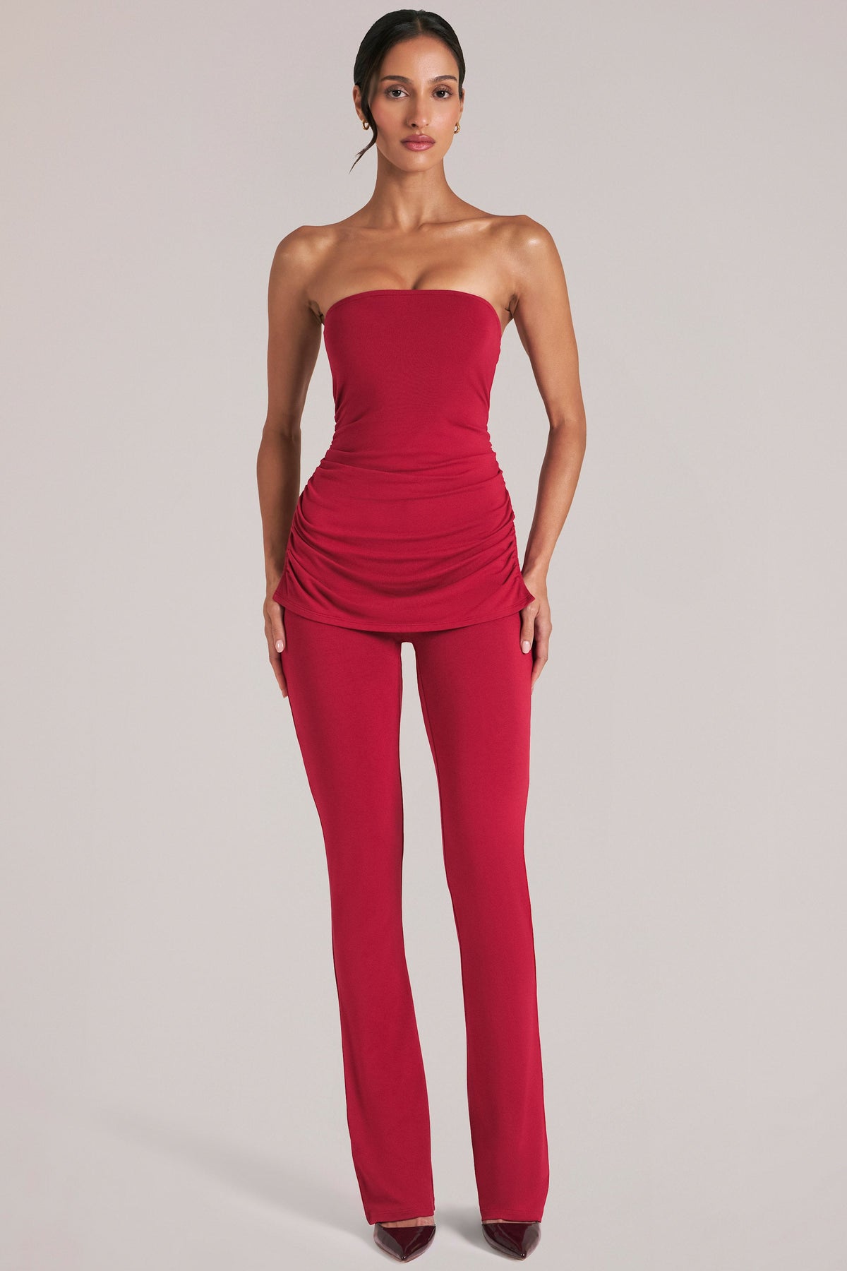Mid-Rise Fitted Trousers  in Cherry Red