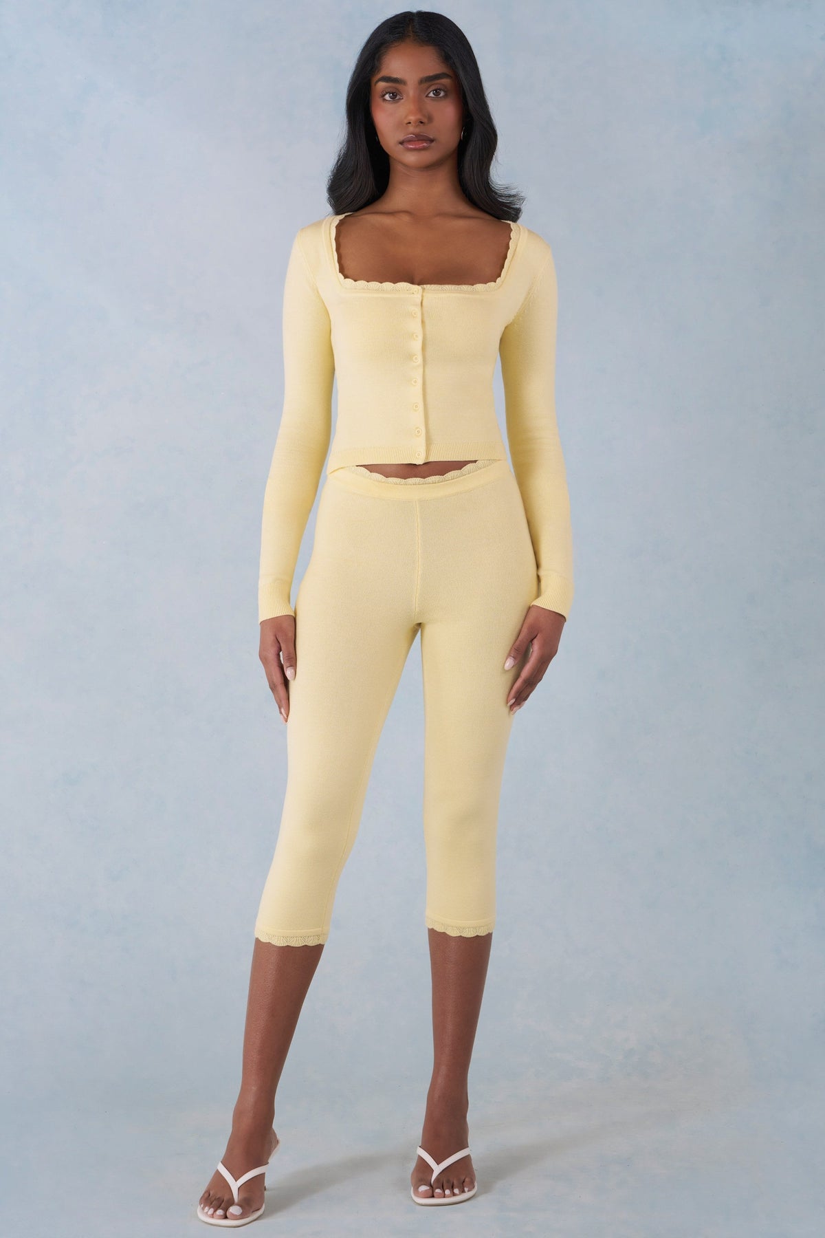 Knit Mid-Rise Capri Trousers in Butter Yellow