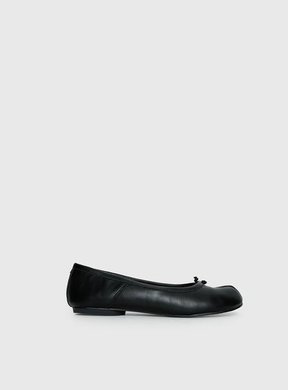 Therapy Harajuku Split Toe Ballet Flats Black