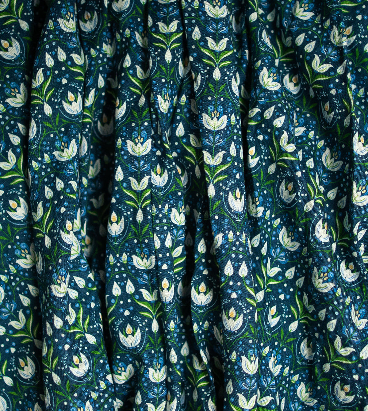 Nordic Snowdrop ~ Wildwood Maxi