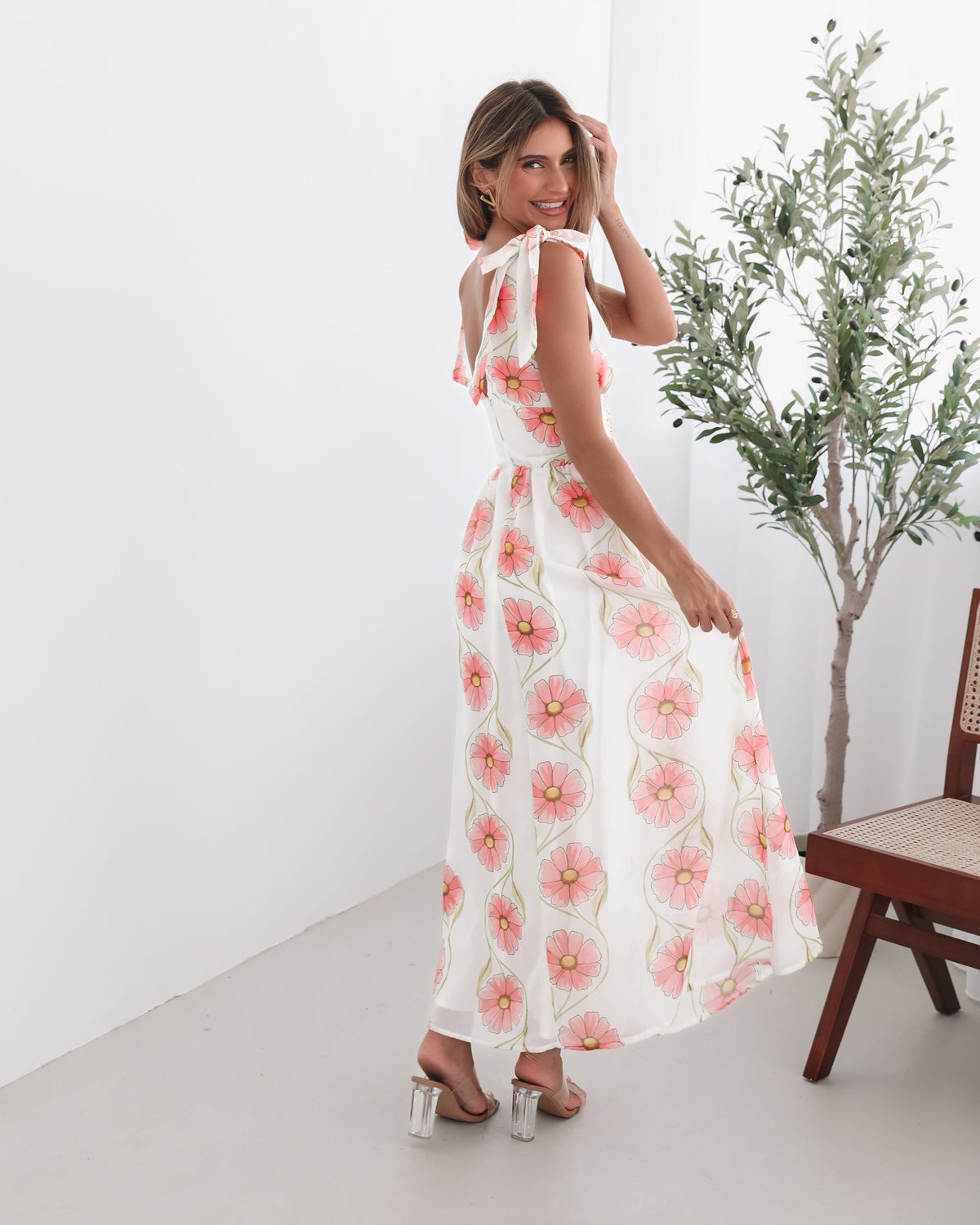 Vivia White Floral Dress | Women's Floral Maxi Dress