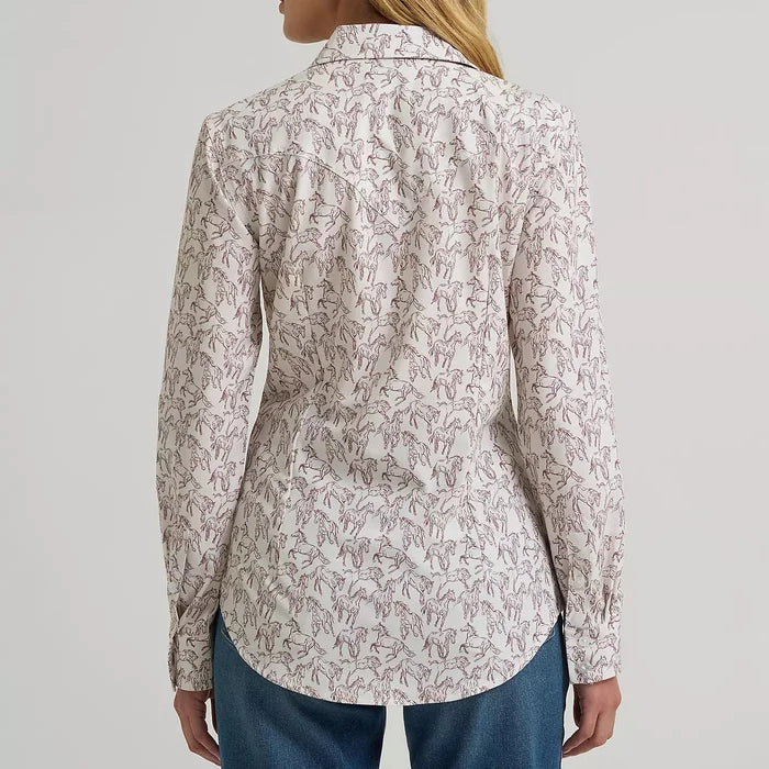 Wrangler Women's L/S Aria Performance Button Up Shirt in White Horse Print